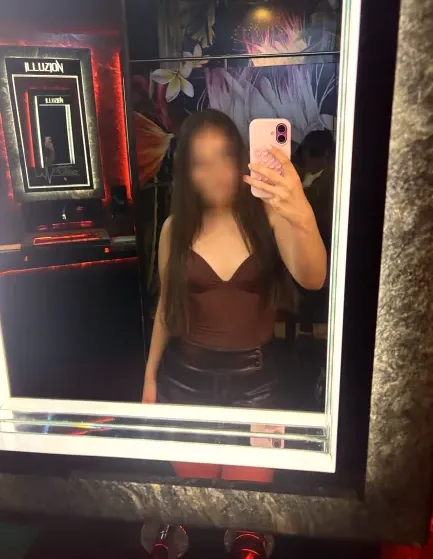 Alina, 18