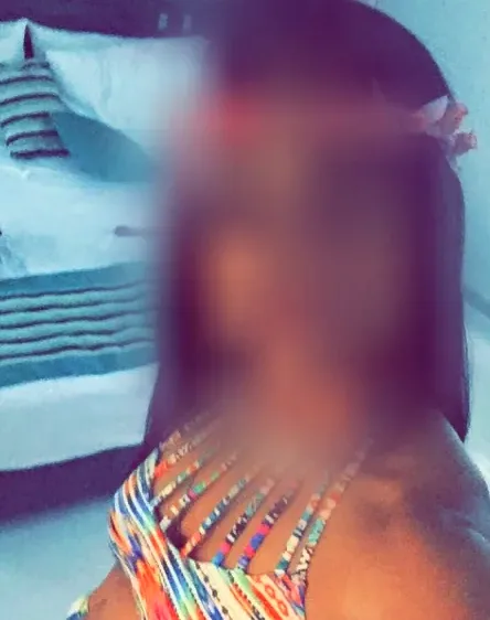 Fiona, 35