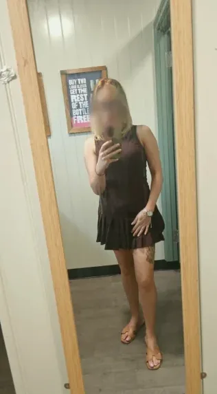 Helena, 36