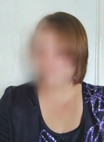 Jovana, 40