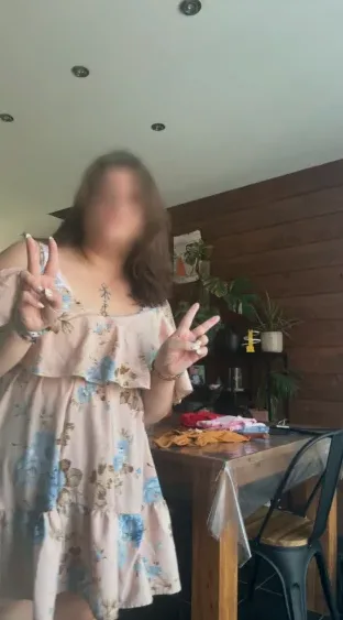 Kerstin, 23