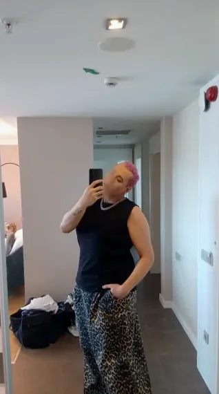 Petra, 33