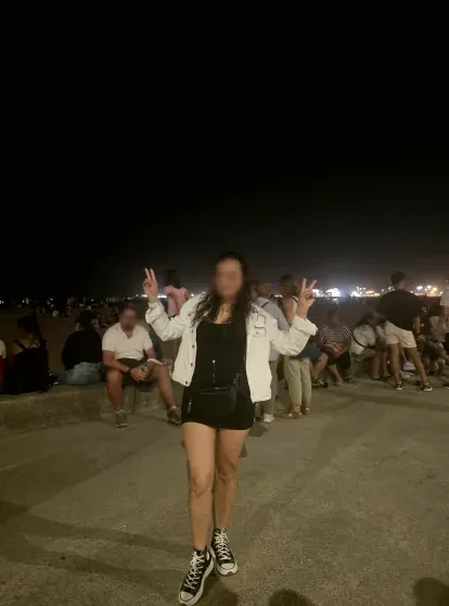 Viktoria, 37