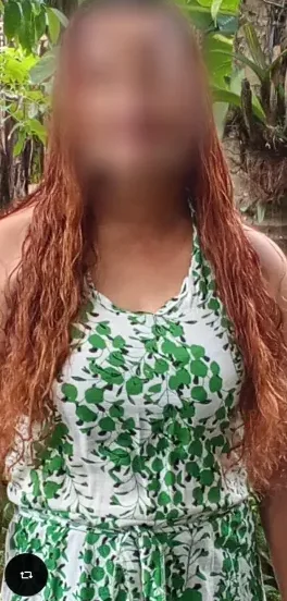 Yvonne, 40